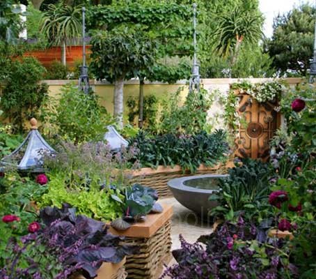 Edible Garden 1